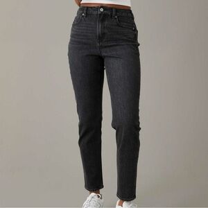 American Eagle Mom Jean Strigid Black Size 12 X-Long New with tags